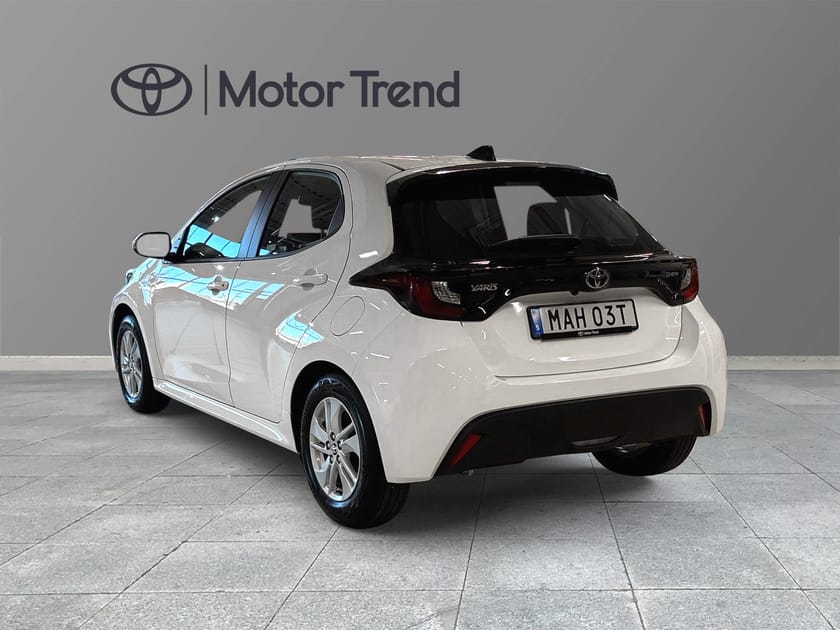 Bild 2 av Toyota Yaris Hybrid 115 1,5 5D ACTIVE KOMFORTPAKET VINTERHJUL