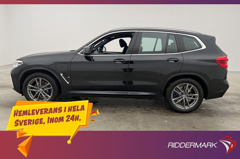 Bild 1 av BMW X3 xDrive30e xDrive 30e H/K Cockpit Kamera Drag Navi