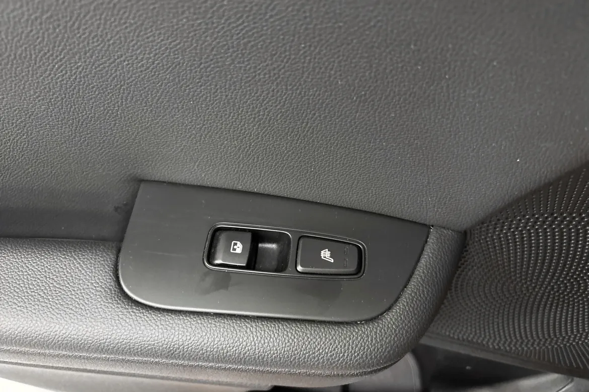 picture of a car