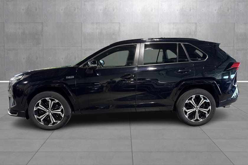 Bilde 2 av Toyota RAV4 Plug-in Hybrid Style Panorama&JBL / Velholdt / LAV KM