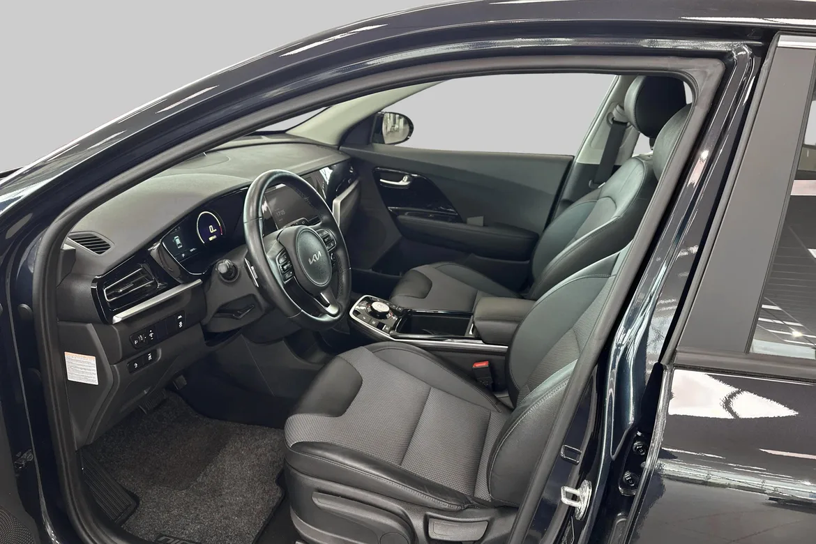 picture of a car