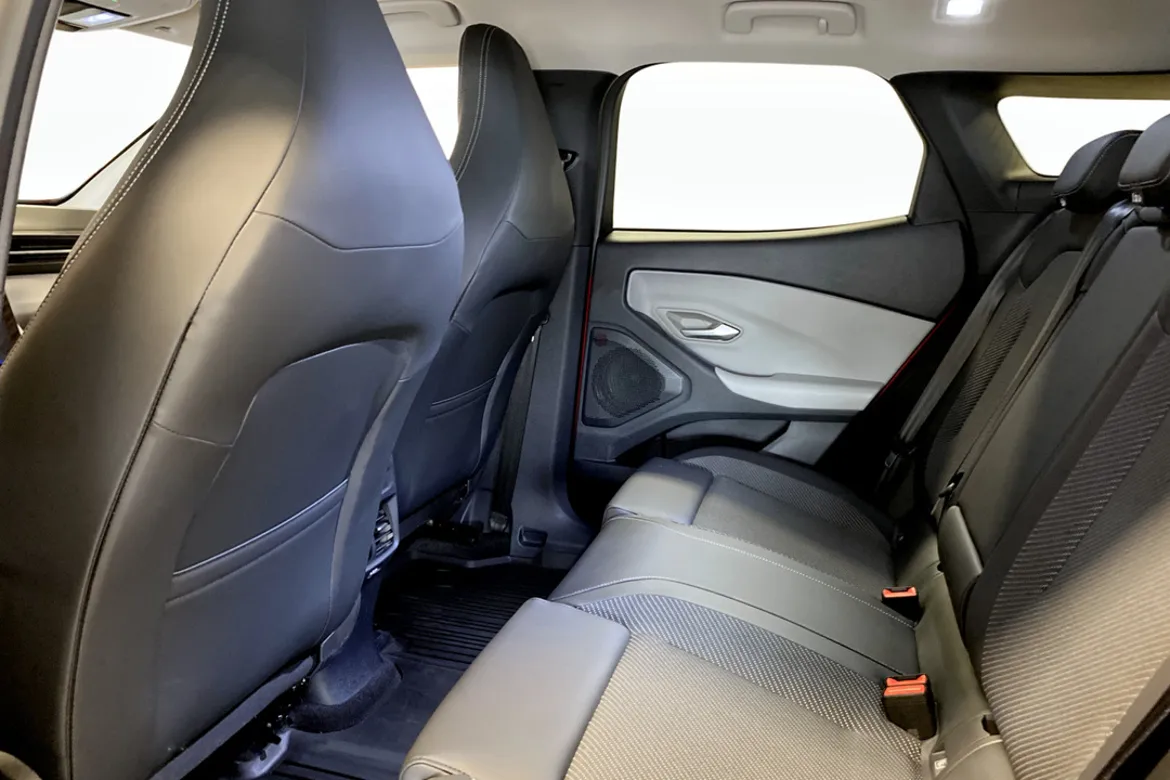 Ford Explorer EV Extended Range RWD