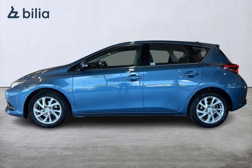 Bild 3 av Toyota Auris 1,2T 5D MDS ACTIVE, NYSERVAD, NYBESIKTIGAD & NY VINDRUTA