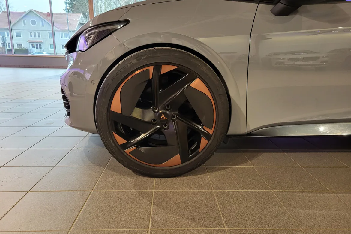 CUPRA Born e-boost 58