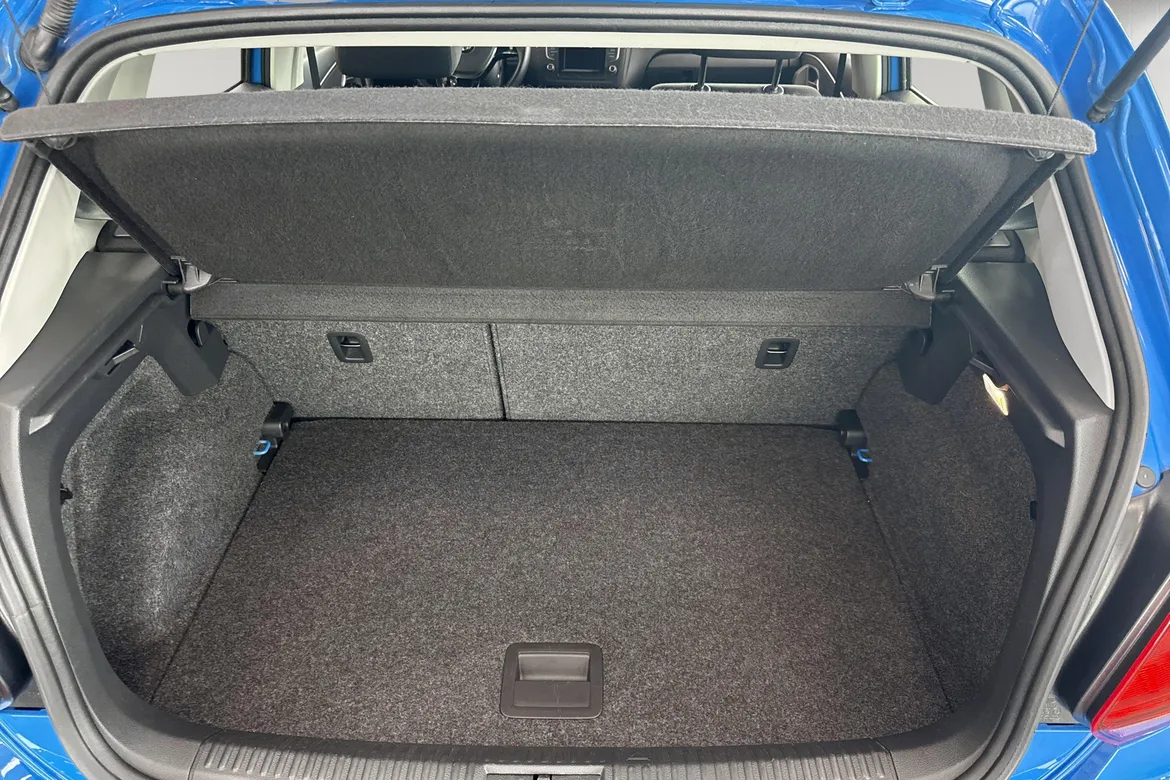 picture of a car