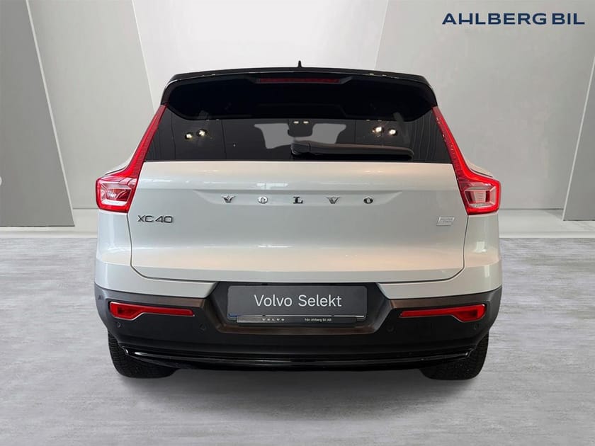 Bild 4 av Volvo XC40 Recharge Twin 🟡Recharge Plus. Backkamera, Drag, Navi, Adaptiv farthållare.