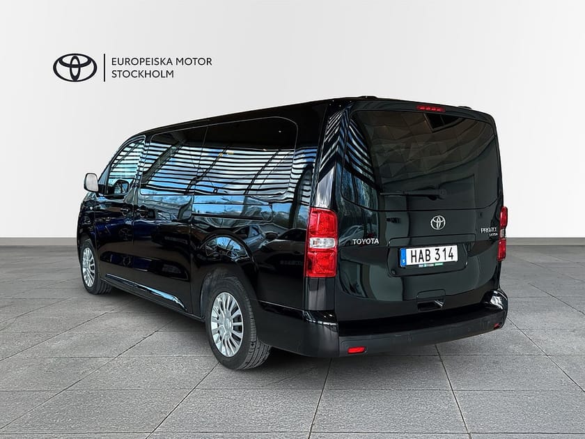 Bild 2 av Toyota Proace Verso 2,0 D-4D 180 HK SHUTTLE LONG 9-SITS VINTERHJUL MOMS