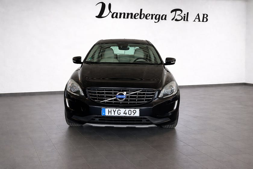 Bild 2 av Volvo XC60 D3 Aut Summum Taklucka/Backkamera/VOC/Euro 6 nav