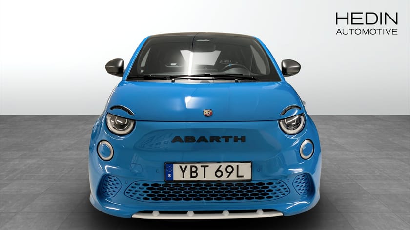 Bild 2 av Abarth 500e E BEV 42KWH 155HK SCORPIONISSMA