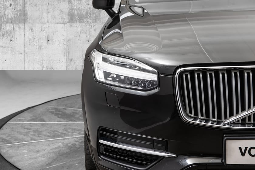 Bilde 3 av Volvo XC90 T8 Inscription B&W/Panorama/HUD/360/KROK/Luft