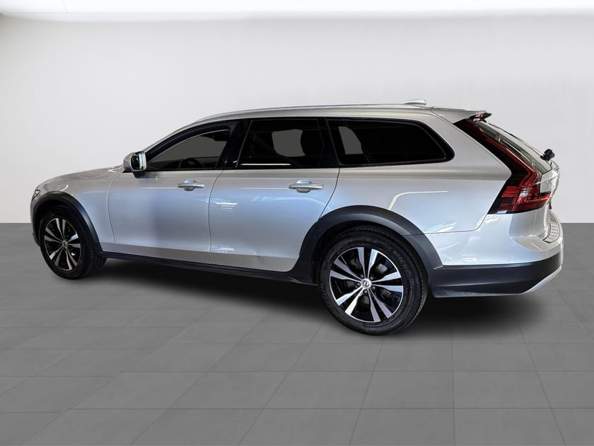 Bild 2 av Volvo V90 Cross Country B4 AWD Diesel Adv Edt
