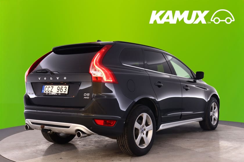 Bild 4 av Volvo XC60 D5 AWD R-Design 215HK Drag Värm Läder