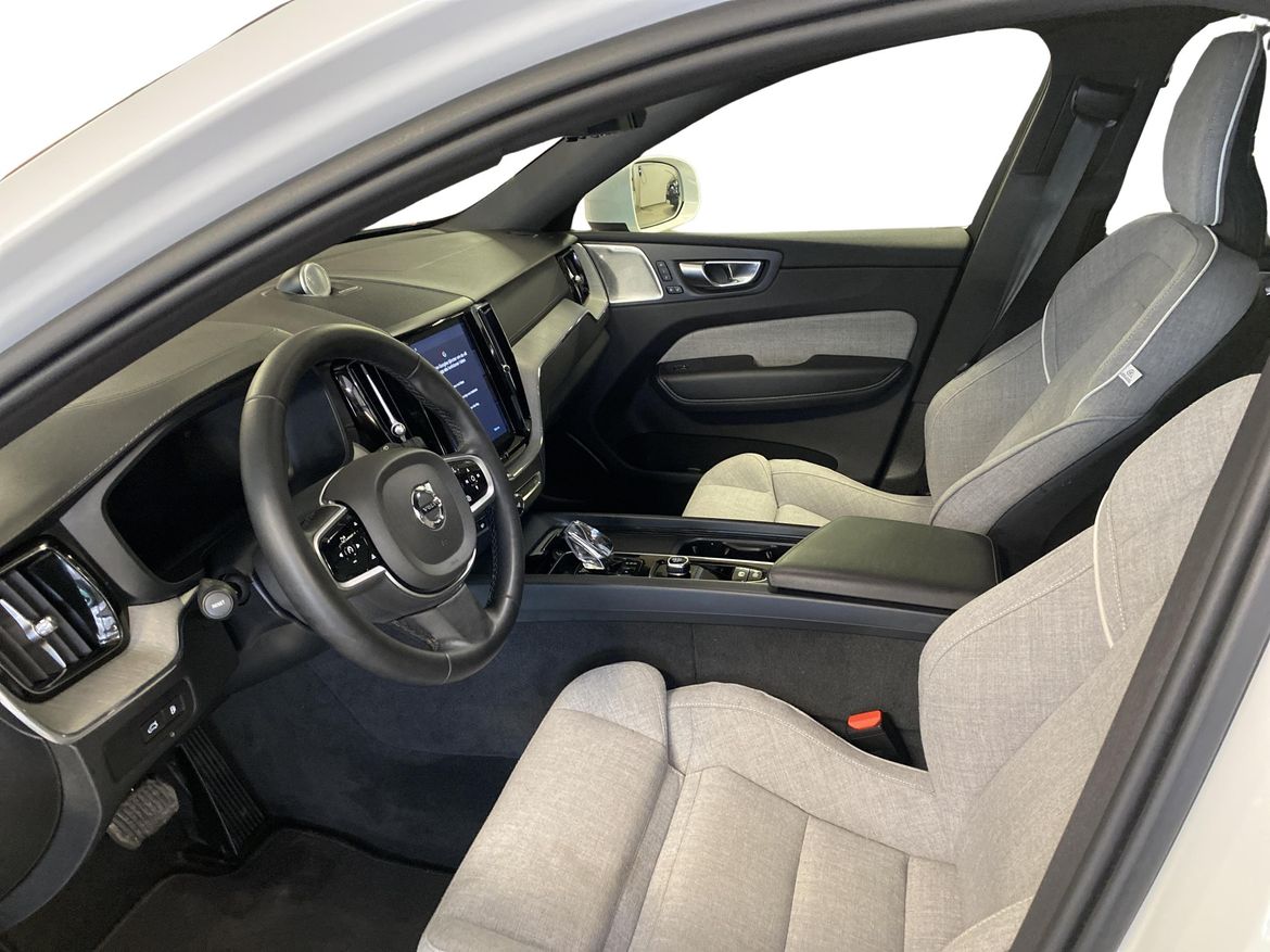 Volvo XC60 2025 - miniatyr 8