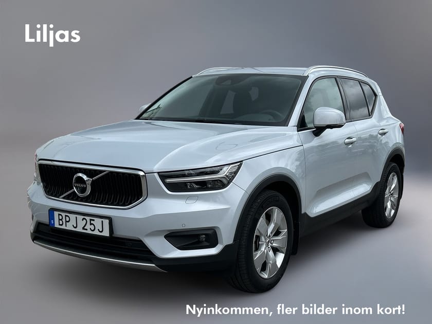 Bild 1 av Volvo XC40 B4 FWD Bensin Momentum Advanced SE