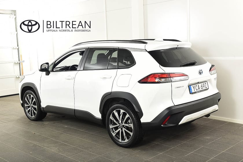 Bild 3 av Toyota Corolla Cross Hybrid AWD-i Elhybrid AWD Style Pluspaket Navi MOMS