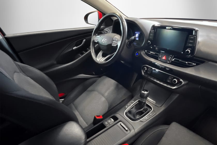 Bild 4 av Hyundai i30 1,0T 120hk Automat MHEV Essential B-Kamera Apple Carplay