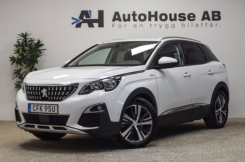 Bild 1 av Peugeot 3008 GT HYBRID PHEV Laddhybrid Navi Dragkrok CarPlay Nyservad