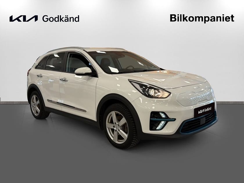 Bild 3 av Kia e-Niro 64 kWh Advance MOMS SoV-däck Nybilsgaranti Kamera