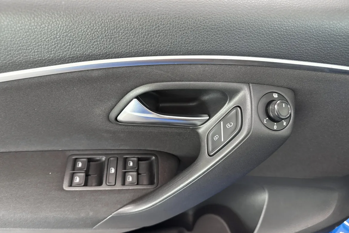 picture of a car