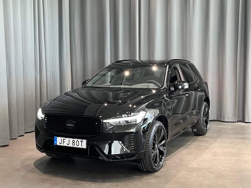 Bild 1 av Volvo XC60 T6 Plus Black Nordic Edition Lagerbil Redo För Omg Leverans