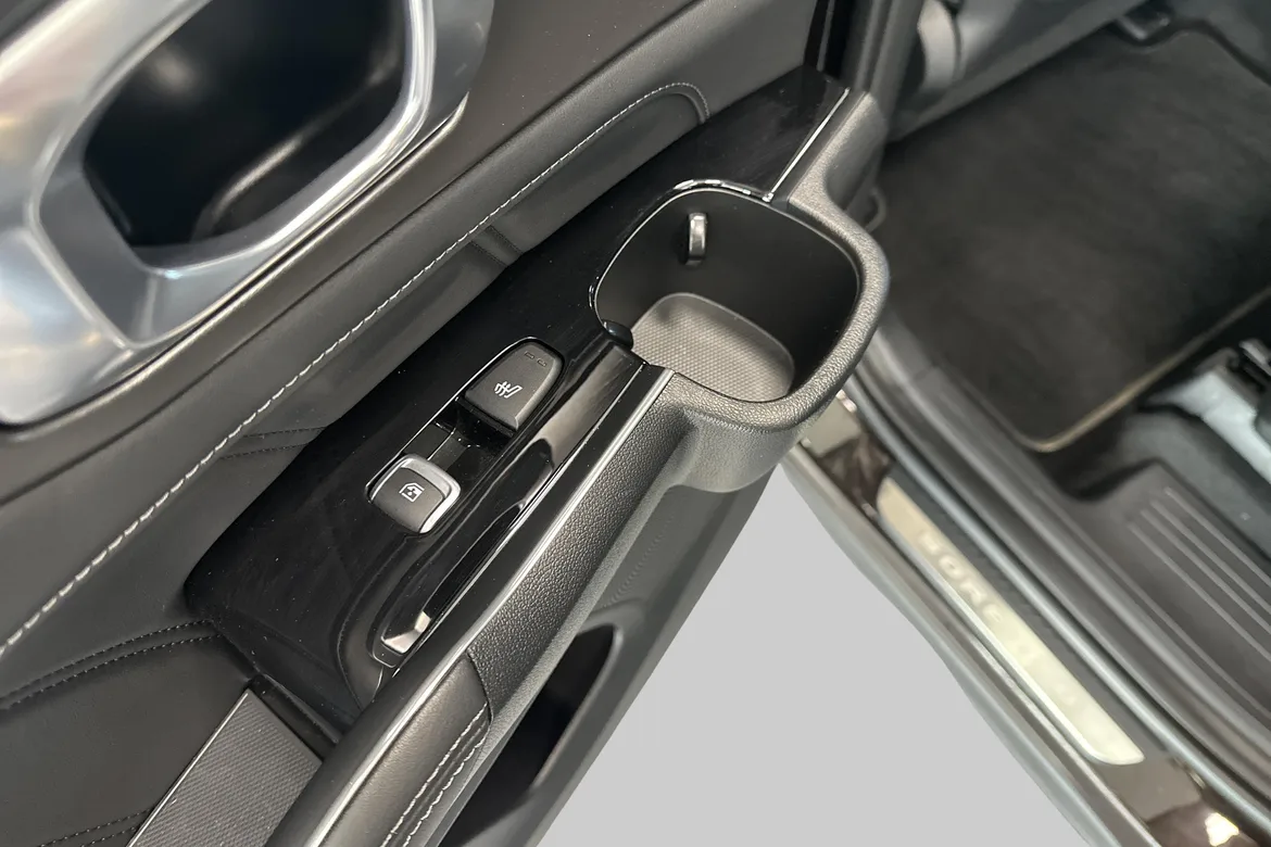 picture of a car