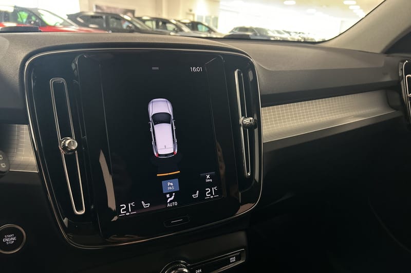 Volvo XC40