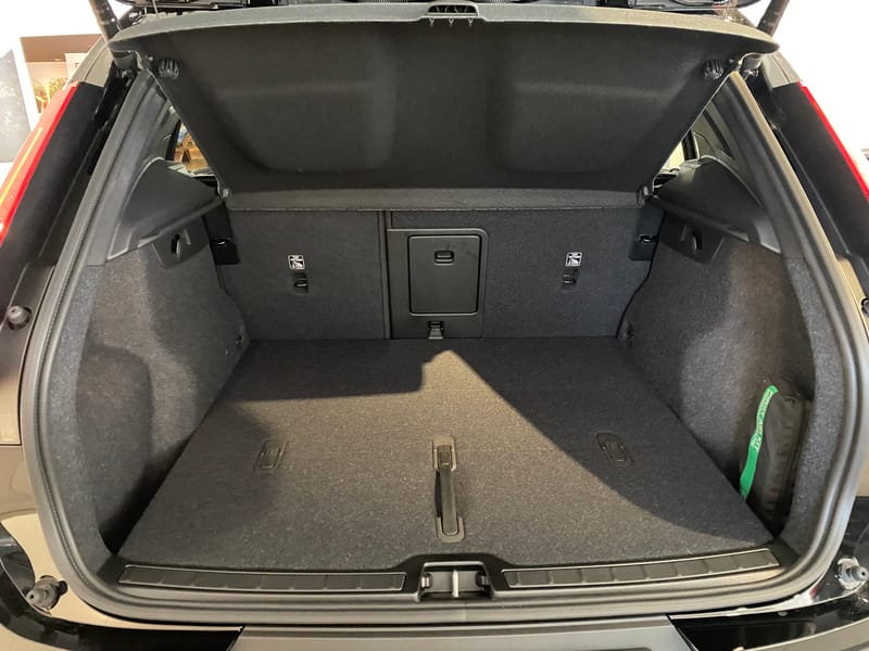 Volvo EX40 Single Motor Extended Range