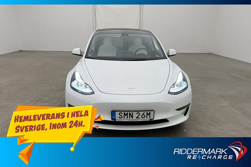 Bild 2 av Tesla Model 3 Performance Autopilot Svensksåld Ljus-interiör
