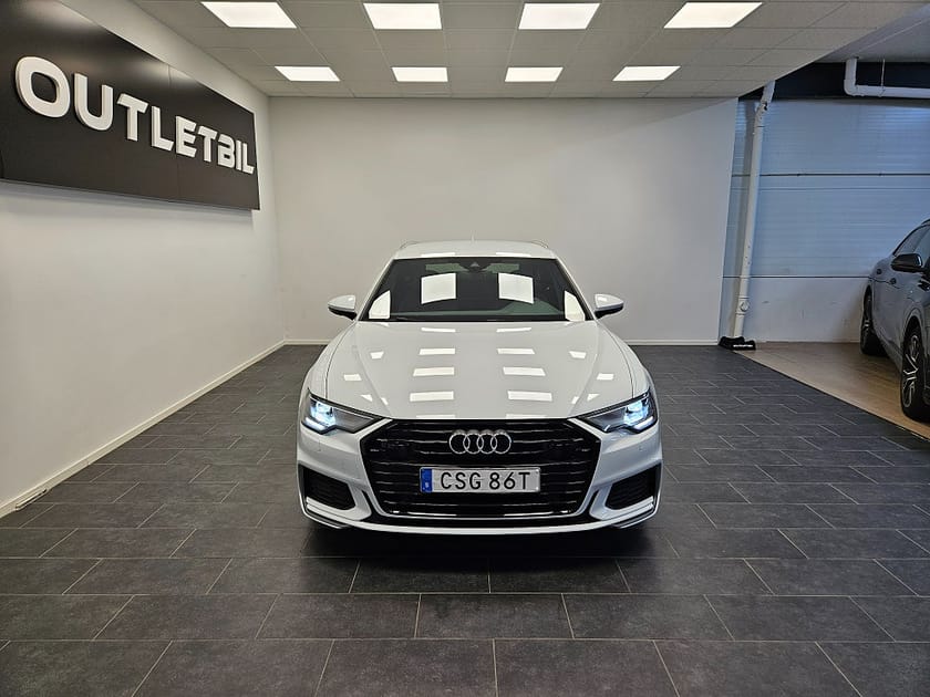 Bild 4 av Audi A6 Avant 40 TDI quattro S-line 204hk Värmare Navi Drag