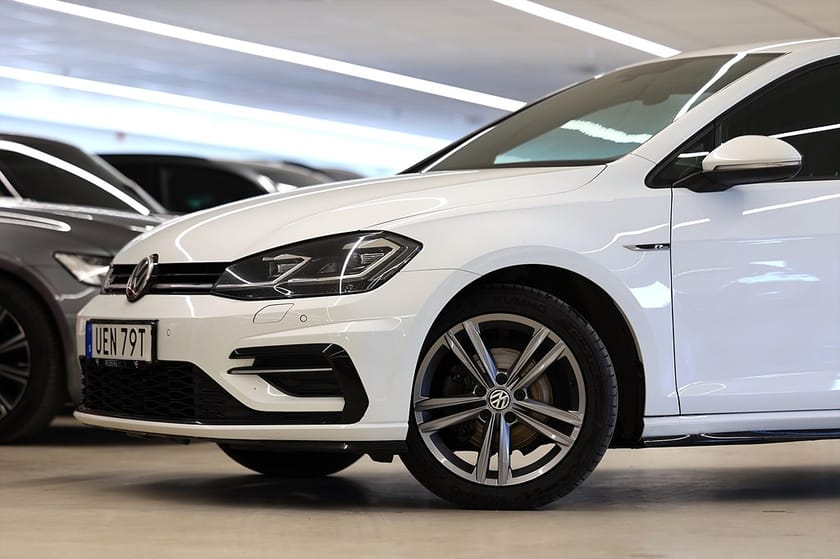 Bild 4 av Volkswagen Golf 5-dörrar 1.5 TSI 150hk R Line CarPlay PDC