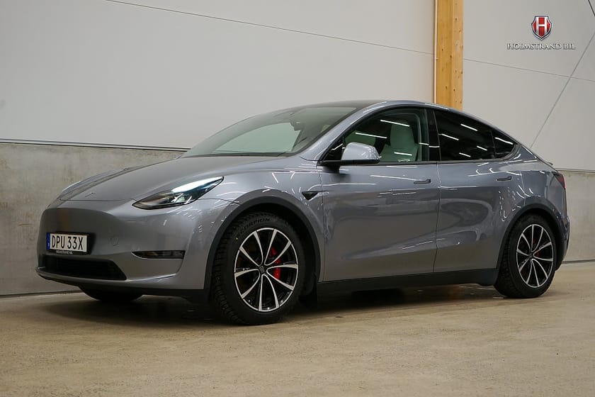 Bild 2 av Tesla Model Y Performance 534hk Drag Värmepump Rattvärme