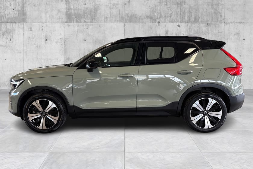 Bilde 2 av Volvo XC40 Recharge Twin Ultimate AWD Krok/H&K/360°/Panorama/ACC++