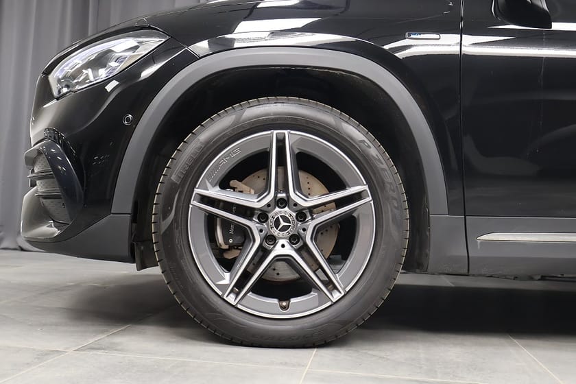 Bild 3 av Mercedes-Benz GLA 250 e AMG Premium LED Keyless Soundsystem Premium MOMS