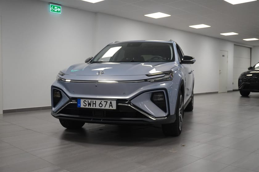 Bild 2 av MG Marvel R Performance Panorama Bose Högtalar System