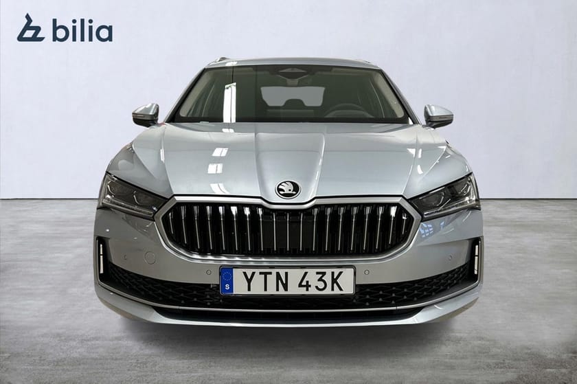 Bild 4 av Škoda Superb iV Kombi COMBI L&K 1,5 TSI 204 HK 6 VXL DSG