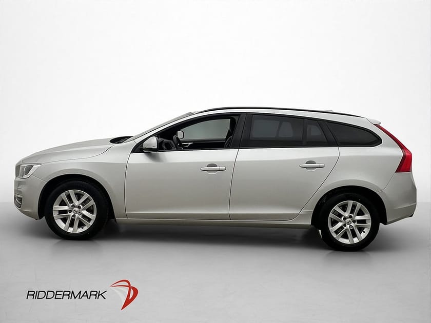 Bild 2 av Volvo V60 D3 150hk Momentum VOC Värm Dragkrok Skinn