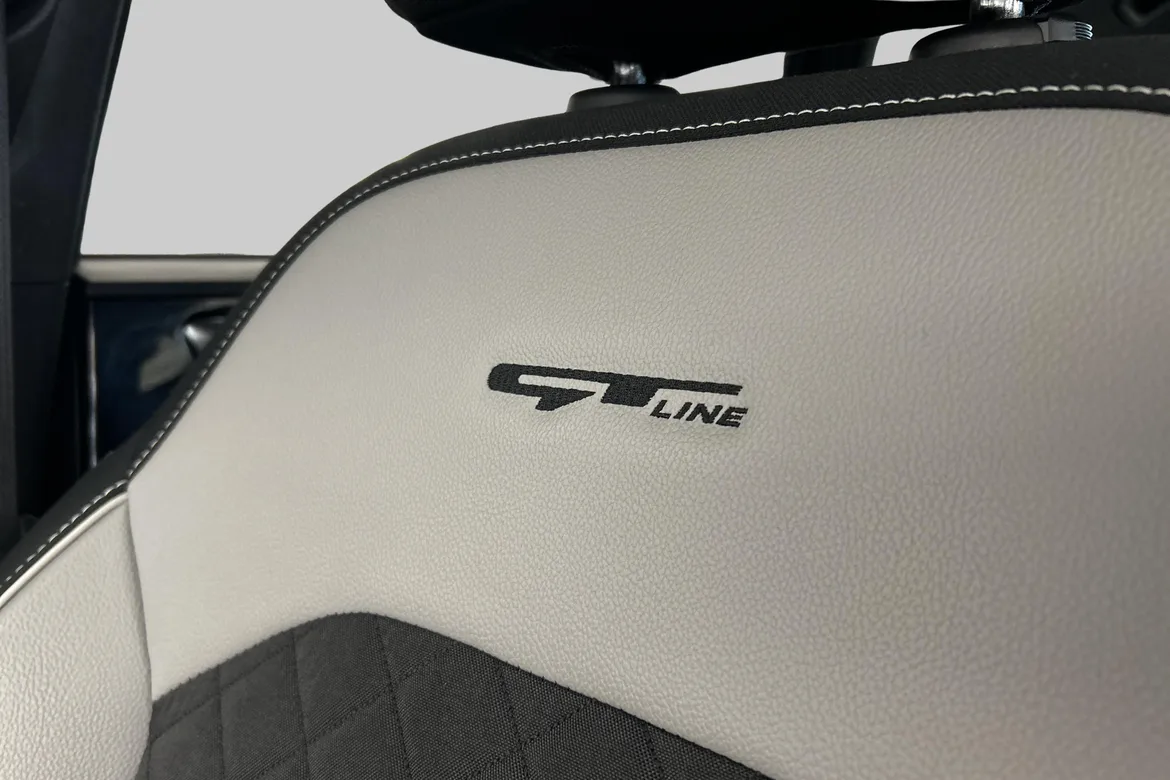 picture of a car