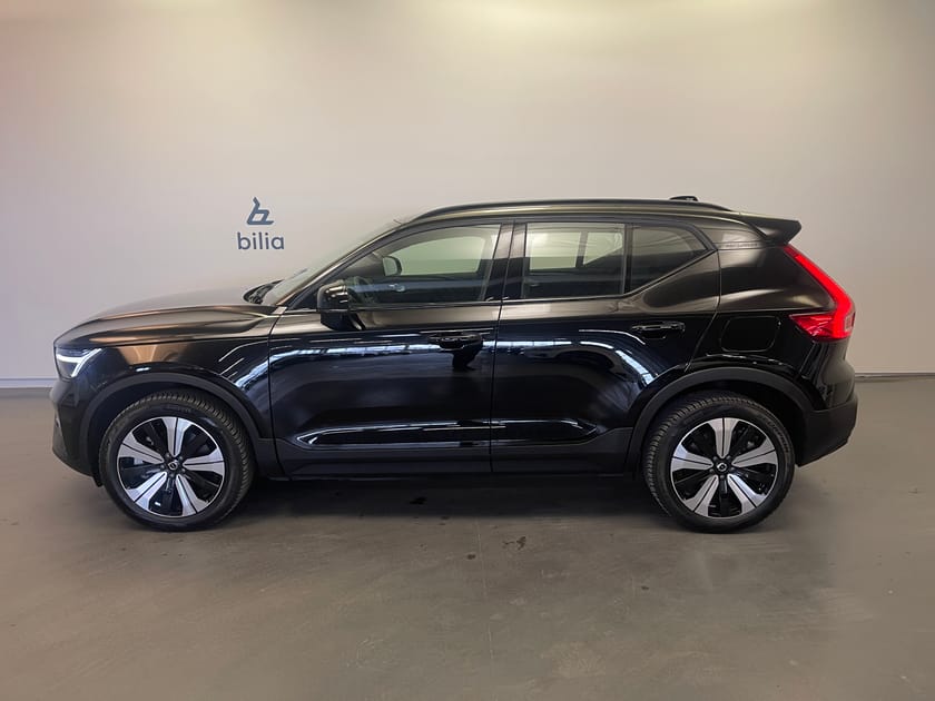 Bild 1 av Volvo XC40 Recharge Single Motor Core / Klimatpaket / Navigation /