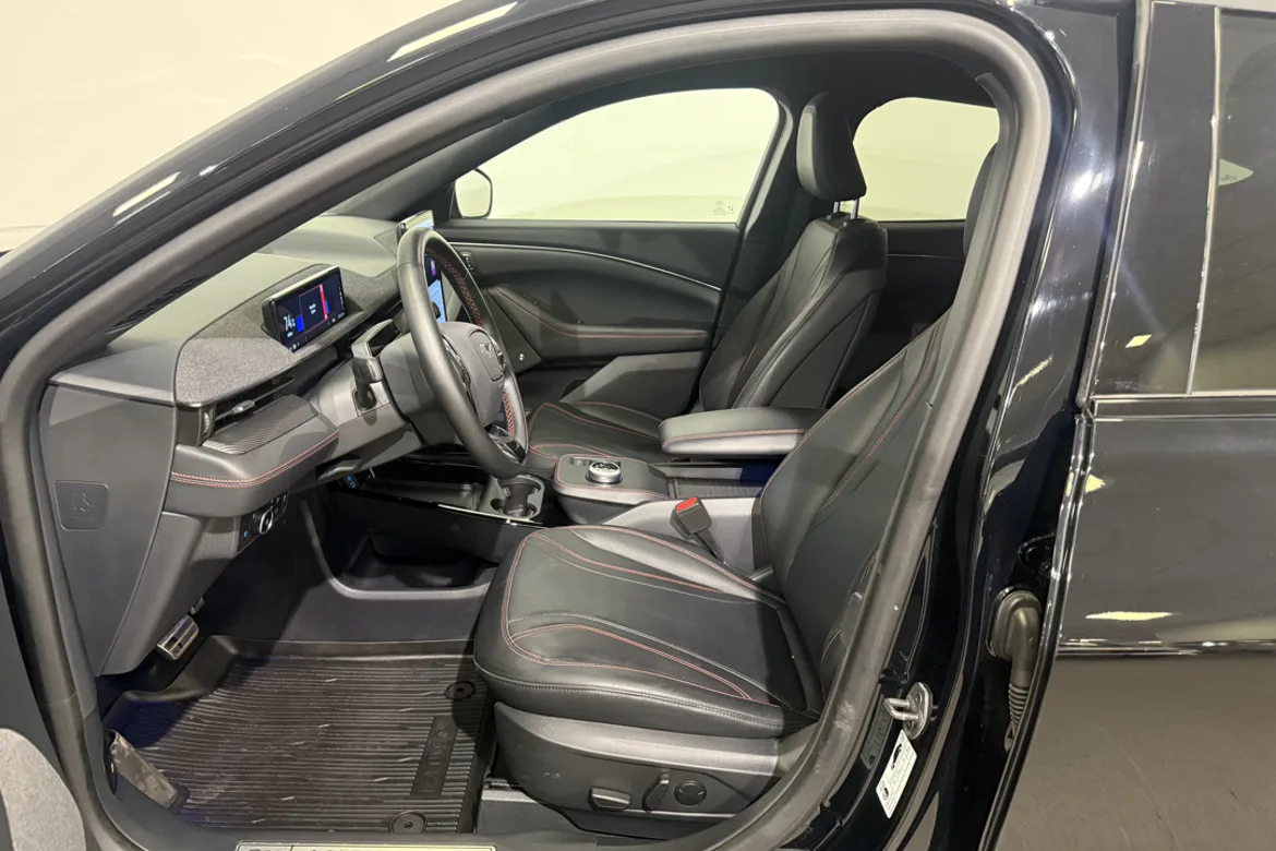 Ford Mustang Mach-E Long Range