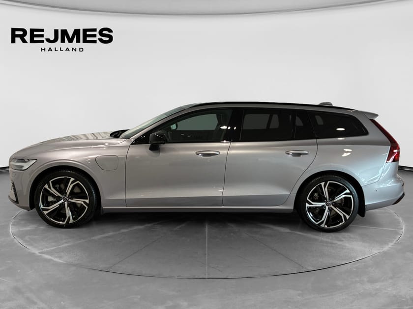 Bild 3 av Volvo V60 T6 Plus Dark Nordic Edition