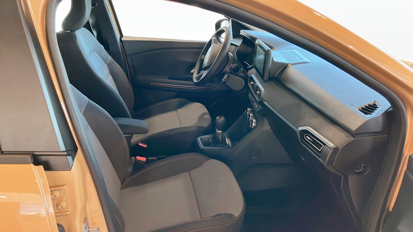 Bild 3 av Dacia Sandero Stepway EXTREME TCE 90 AUTO