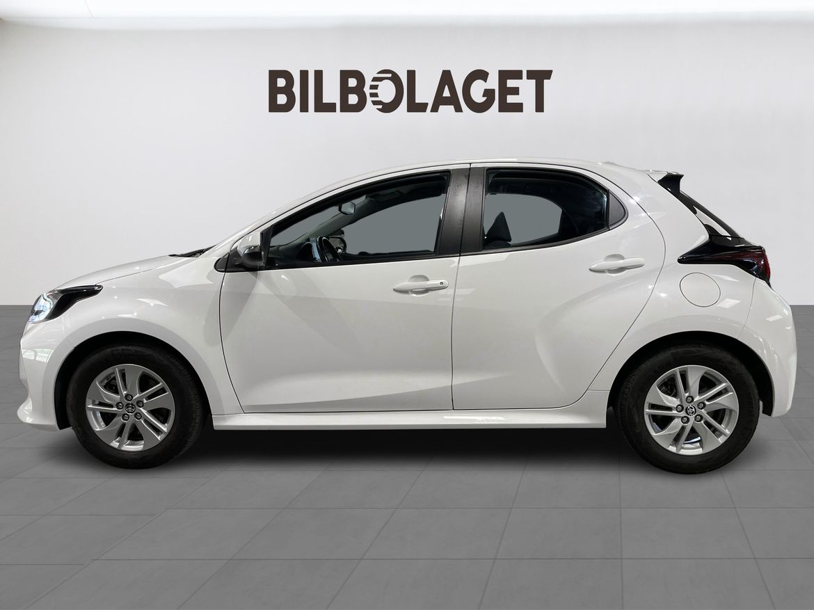 Toyota Yaris 2022 - miniatyr 2