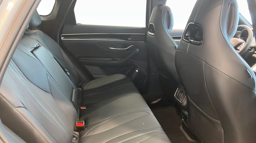 Bild 5 av BYD Seal U DM-i AWD DESIGN PHEV DEMO