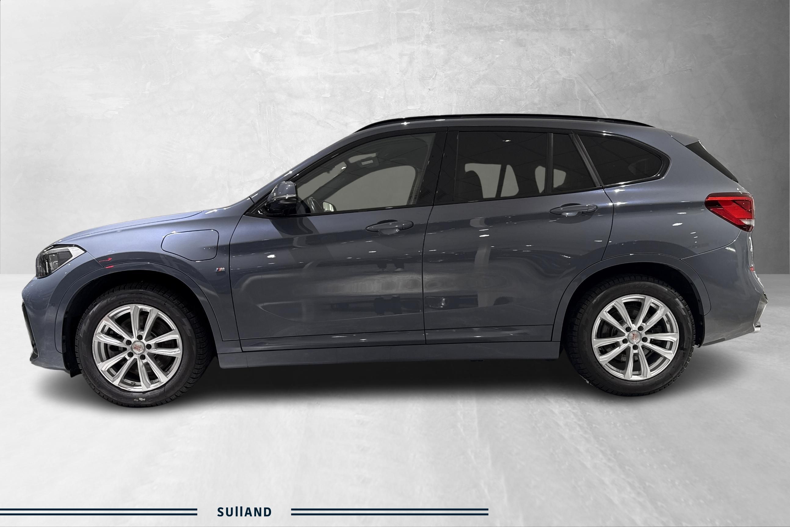 Thumnail bilde 1 av BMW X1 xDrive25e