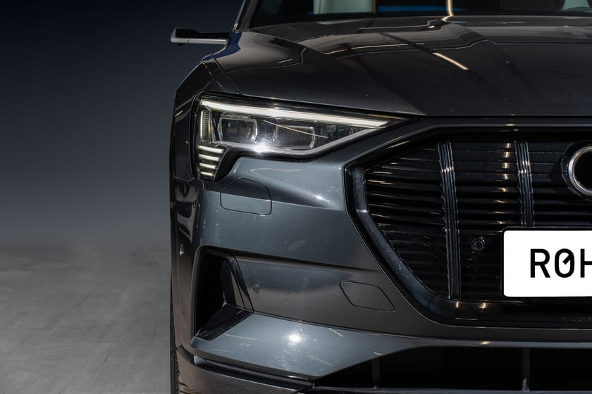 Bilde 3 av Audi e-tron 55 quattro 55Advanced|Luft|360kam|H.feste|Matrix|HUD|Pano|