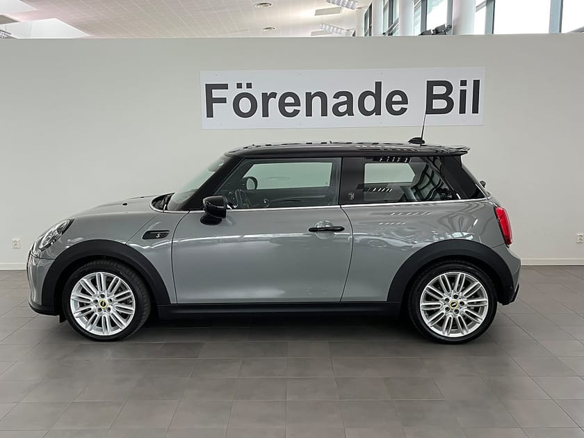 Bild 3 av MINI Cooper SE HUD H/K Panoramatak Backkamera Nav 4,95% ränta