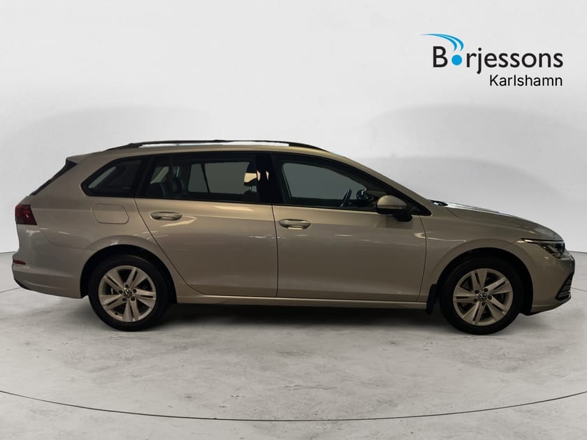 Bild 2 av Volkswagen Golf Sportscombi 2.0 TDI 116hk DSG