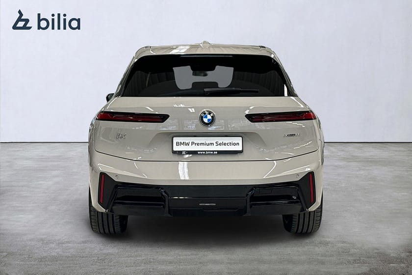 Bild 4 av BMW iX xDrive60 xDrive 60 M-Sport | Drag | Aktiv farth. | H&K | Komfort