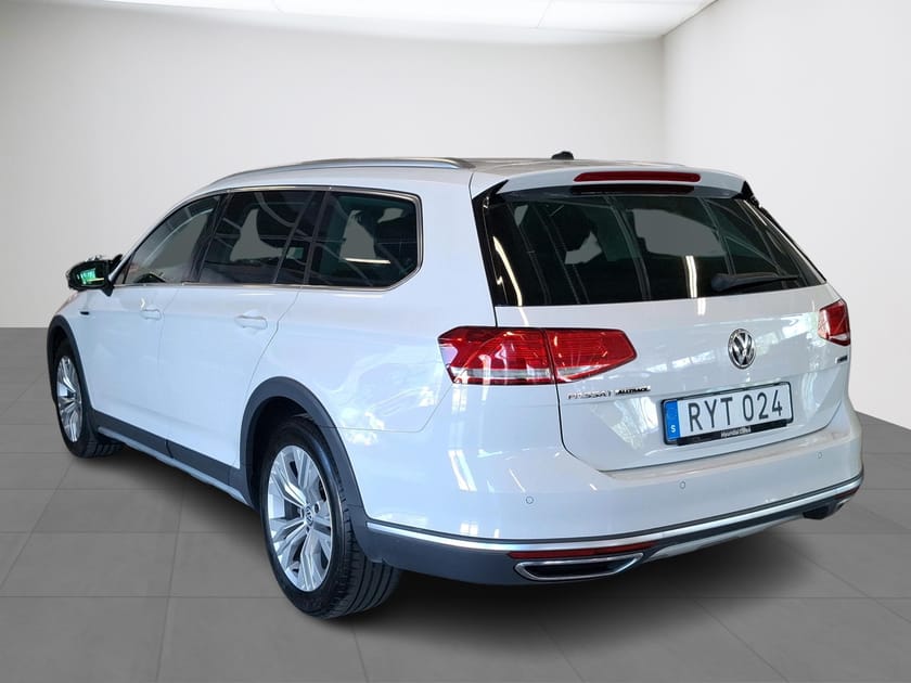 Bild 3 av Volkswagen Passat Alltrack Dragkrok, Dieselvärmare, Motor och Kupévärmare
