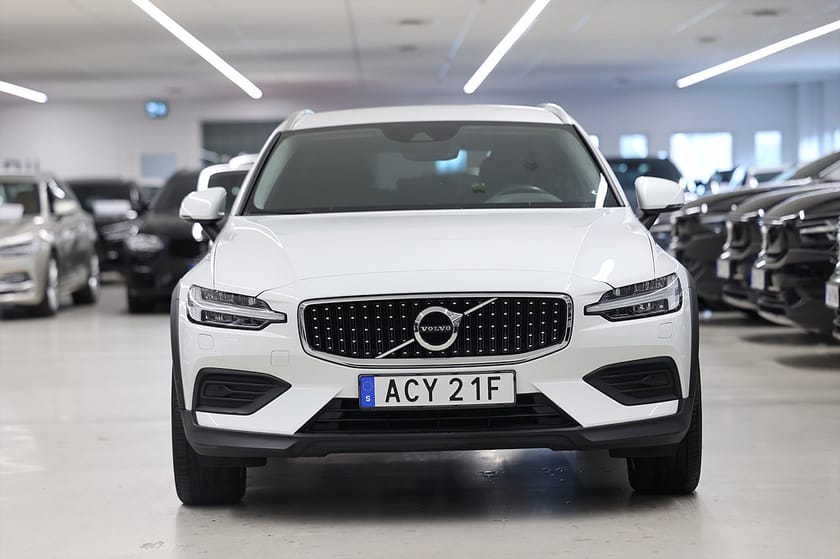 Bild 5 av Volvo V60 Cross Country D4 AWD 190hk Momentum Carplay Drag PDC VOC
